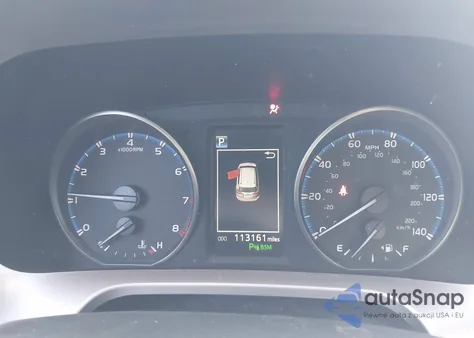 2018 Toyota Rav4 Xle из США, поврежденный, VIN JTMWFREV0JJ185602